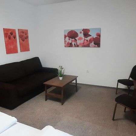 Central-Hotel Tegel Берлин Екстериор снимка