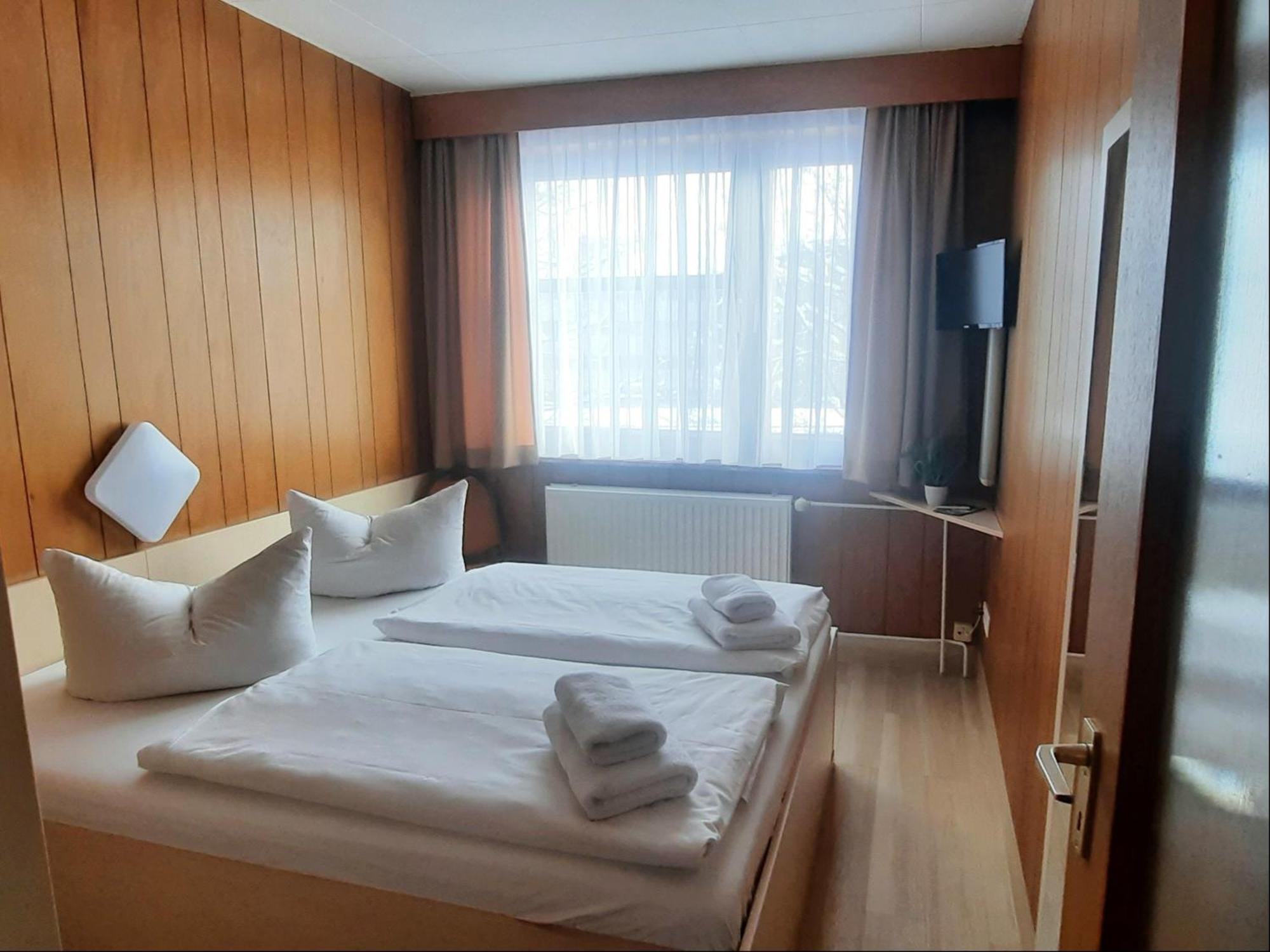 Central-Hotel Tegel Берлин Екстериор снимка
