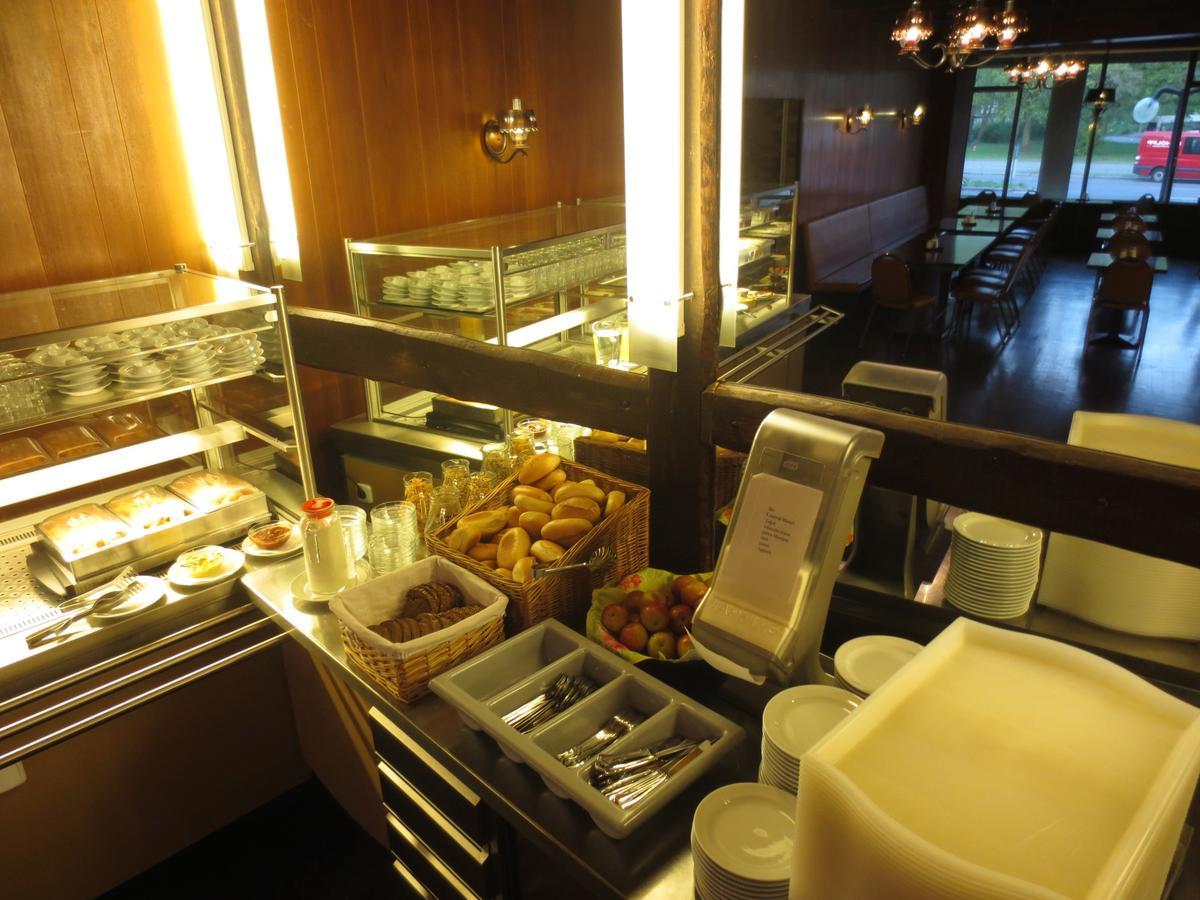 Central-Hotel Tegel Берлин Екстериор снимка